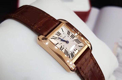 卡地亚W5310027手表回收价格多少实在