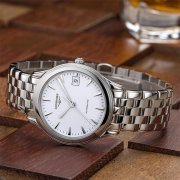 手表回收浪琴马术系列手表回收价格很低吗？