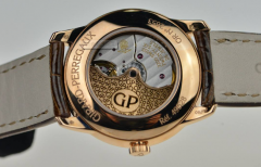 南京万元以上的美度手表典当值多少钱？