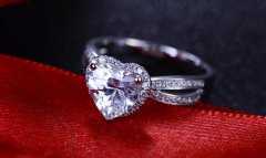 钻石和莫桑石有什么区别？怎么区分呢？南京钻石首饰回收！