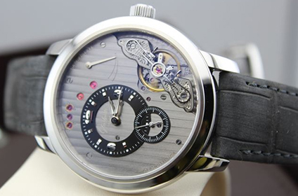 格拉苏蒂原创偏心机芯倒置手表回收行情好吗